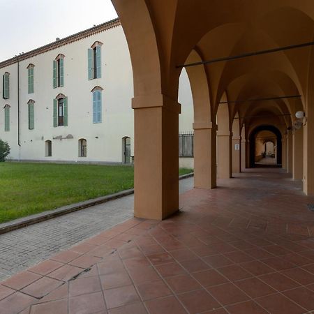 Tranquil Elegance In The Heart Of Pisa - Historic Convent Apartment Bagian luar foto